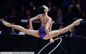 哈登29+6+6小卡27+10+7 快船逆转尼克斯升西部第六 唐斯空砍34+13难阻连败